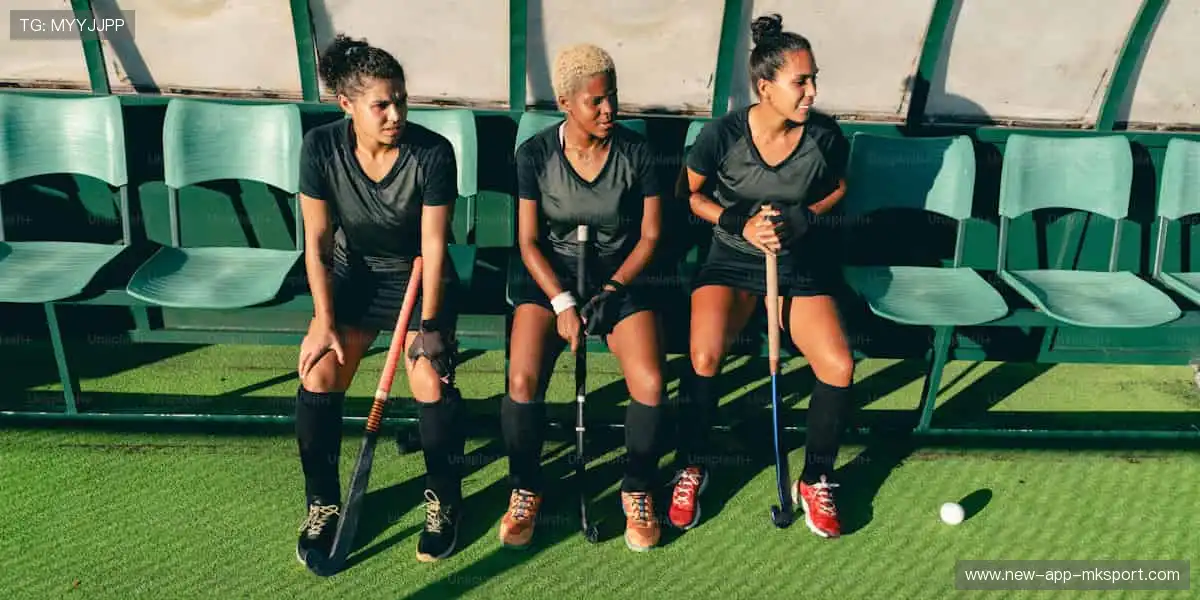 🎁【周边商城】限量潮品，把偶像的荣耀穿在身上！